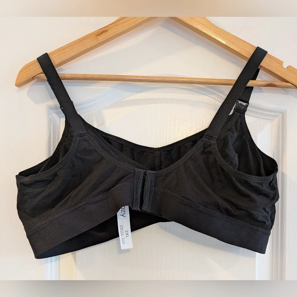 Momcozy Bamboo Hands-Free Nursing & Pumping Bra Black Size 2XL V-neck Maternity